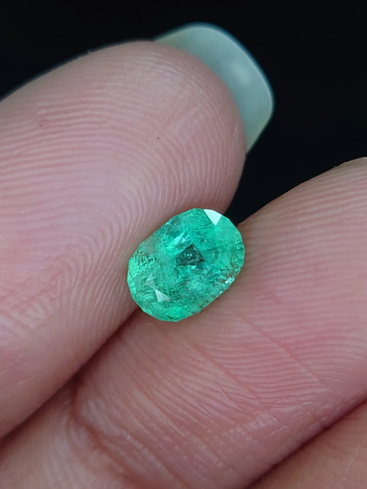 0.71ct Natural Emerald From Afganistan — view 3